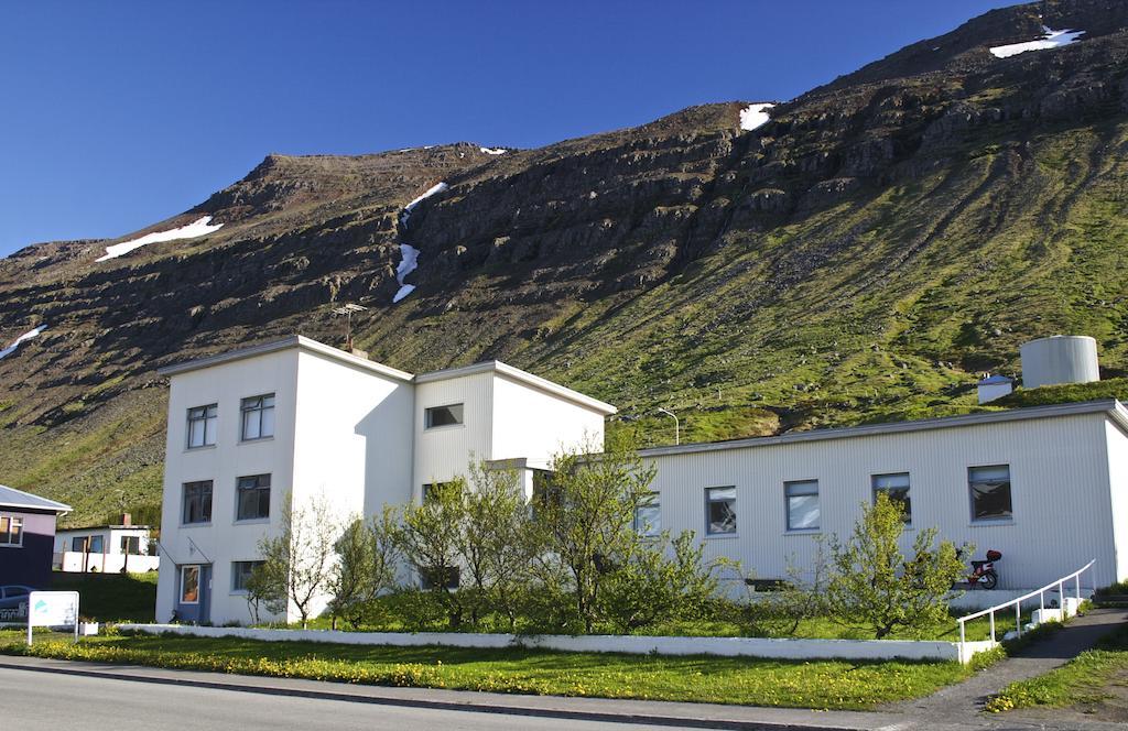 Comfy Guesthouse Westfjords Sudureyri Екстериор снимка