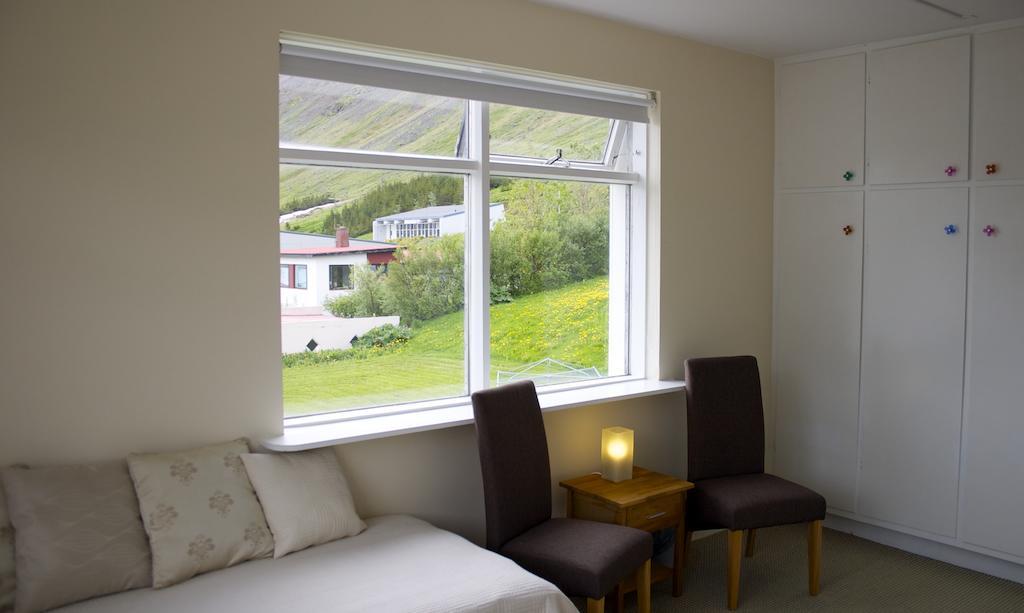 Comfy Guesthouse Westfjords Sudureyri Екстериор снимка